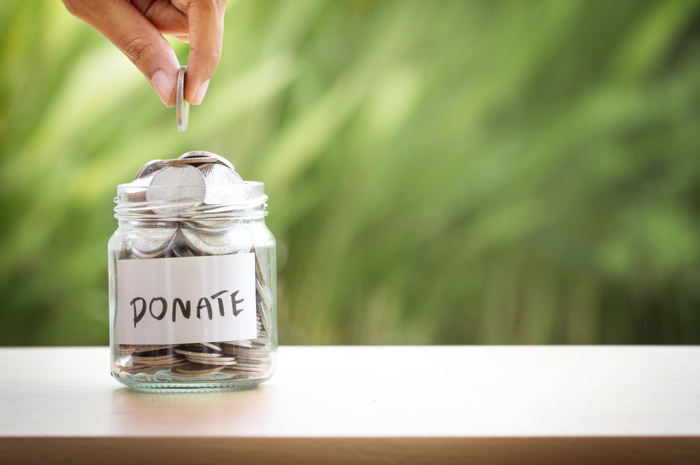 What are qualifying donations and how to claim tax relief?